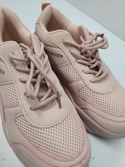 Steve Madden possession chunky jmaya nude sneaker shoe size 5