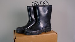 Western Chief Kids Waterproof Rubber Classic Rain Boot w/ Pull Handles 
