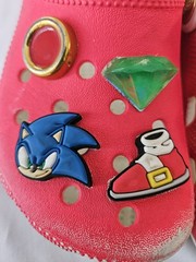 Crocs Kids Sonic The Hedgehog Clogs Red Shoes Junior Size J1 With Custom Jiblets