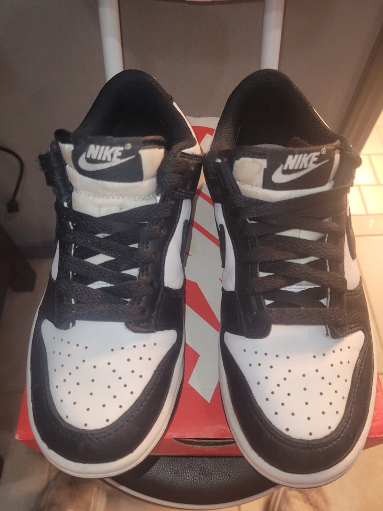 Size 4 (GS) – Nike Dunk Low Black White