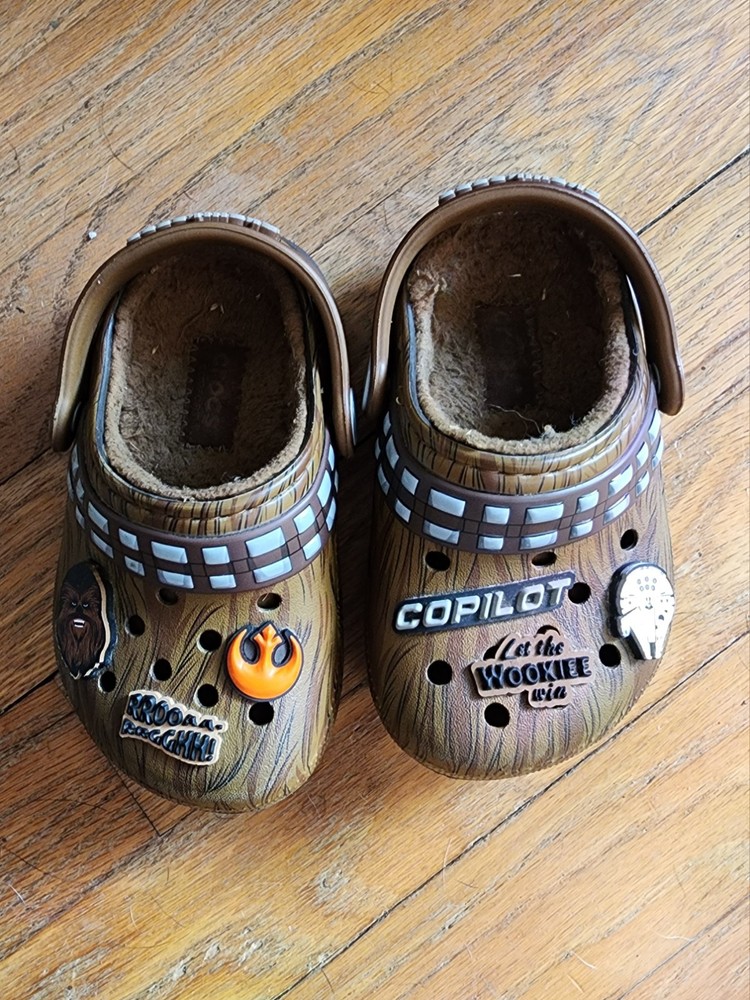 Crocs Kids 6C Star Wars Chewbacca Clogs Brown Toddler Youth Footwear