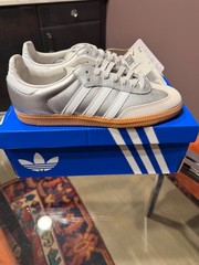 ADIDAS SAMBA OG J SIZE 5 METALLIC SILVER SNEAKERS – KK2327 MUST L@@K