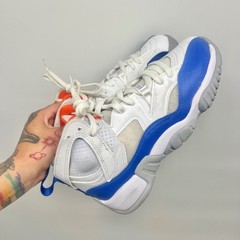 Nike Air Jordan Jumpman Two Trey GS Size 4.5Y DQ8431