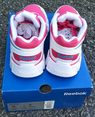 REEBOK Zig Activate berry/white running sneaker fitness gym workout shoes YOUTH