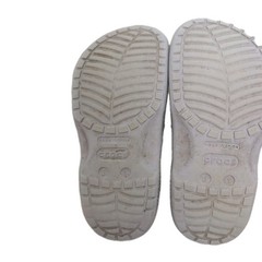 Crocs Clogs Sandals Girls Sz J 1 Gray/Purple Sparkle