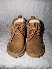 UGG Neumel Brown Suede Ankle Bootie Lace-Up Unisex Kids US 8 1017320T