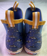 Xtratuf Kid’s Ankle Deck Boots-Light Blue/Whale Pattern-Size: 6