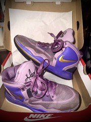 Nike Kyrie Irving Amethyst Wave Infinity 8 Size 4Y Basketball Shoes Purple/Gold