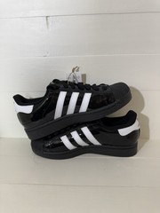 Adidas Superstar II/Black-White Patent (JR9882)/Sz: 7Y-8.5W/(NWOB)