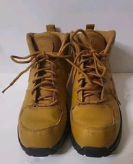 Size 4.5 (GS) – Nike Manoa Mid Wheat