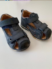 Blikcon Toddler Boys Sandals Closed Toe Summer Shoes For Toddler with Arch Suppo