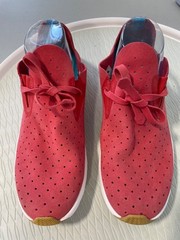 Native Apollo Moc Sneakers Size 7.5 Low Top Torch Red Shell White Fashion Shoes