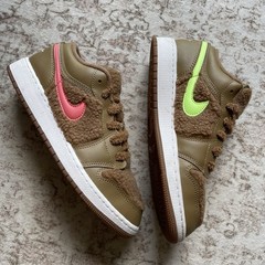 Jordan 1 Low Utility Teddy Bear Sneaker (GS) DO2233-264 Size 6.5Y