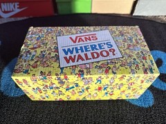 VANS Old Skool – White/red Striped – Size 12c – “where’s Waldo”