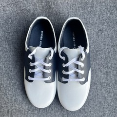 EUC Stride Rite Classic Leather Saddle Shoes Navy and White Kids Size 12
