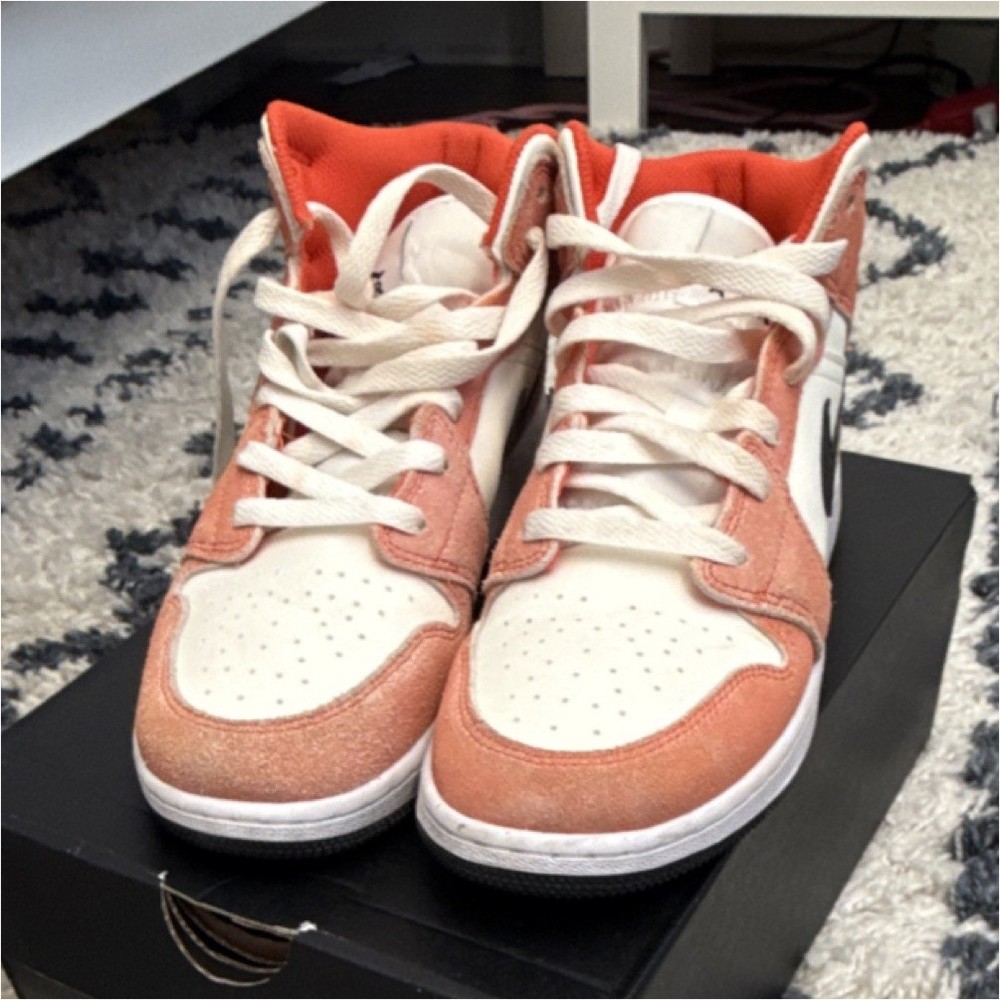Jordan Air Jordan 1 Mid Orange White Black Youth Basketball Sneakers 6Y