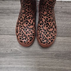 Cat & Jack Kids Leopard Animal Print Pull-On Rain Boots Size 4 Brown Pink