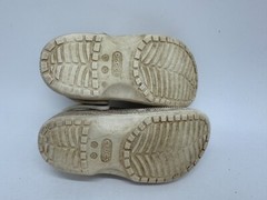 Crocs Classic Glitter Lined Slip-On Rubber Clog Kids Beige Slingback – C13