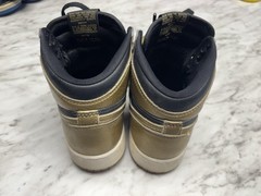 Nike Air Jordan 1 Retro High OG Black Gold FD1437-071 Youth Size 5Y Womens 6.5