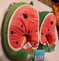 Squishmallow Kids Wanda the Watermelon Slippers Sz. 11-12. NEW