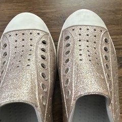 Native Jefferson Slip-On Sneakers Rose Gold Glitter US 7 Plastic Washable