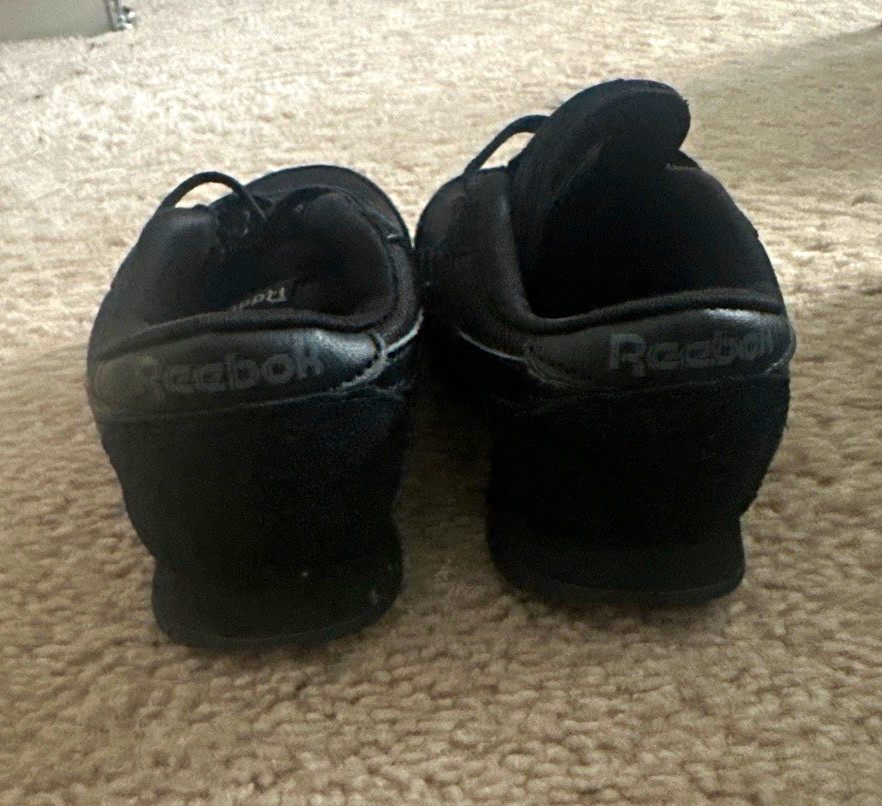 Reebok Classic Kids Sneaker US 9 Black Low Top Lace-Up Athletic