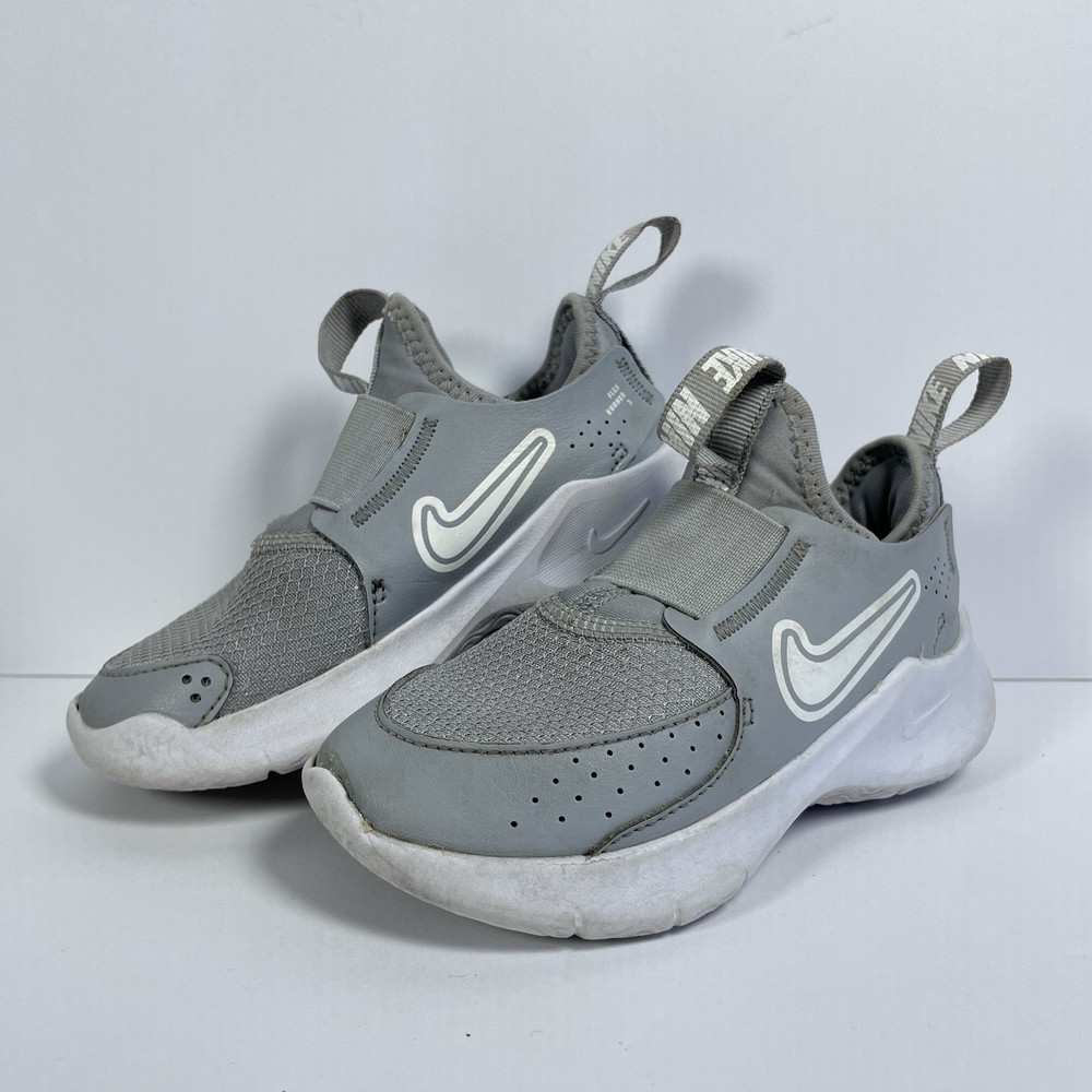 Nike Flex Runner 3 Wolf Grey White PS Size 9C FN1449-001 Sneakers Logo
