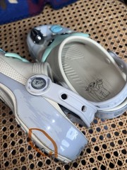 Crocs Grogu Classic Clog Star Wars Mandalorian Baby Yoda Kids Size J2