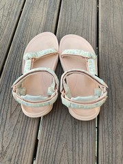 Teva Strappy Pink Multicolor Sandals Unisex Kids Adjustable Hook & Loop