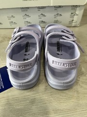 Birkenstock Kids Mogami Adjustable Strap Closure Sandals Icy Purple Size 30 / 12