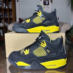 Air Jordan 4 Retro Thunder GS Size 7 Black Yellow Basketball Gym Shoes Sneakers