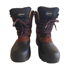 3M Quest Thinsulate Boots Youth Size 5 Winter Snow Ice Mud Brown/Black QCWBB004