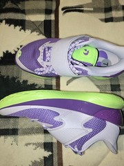 Under Armour Curry Flow Kids Athletic Sneakers Purple Green White Size 7