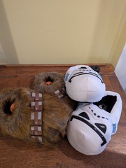 Star Wars Chewbacca Fur & Stormtrooper Slippers KIDS Size Large 3-4 Good Cond.
