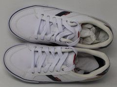 Levi’s Kids Avery Unisex Synthetic Leather Casual Lace Up Sneaker Shoe Size 5