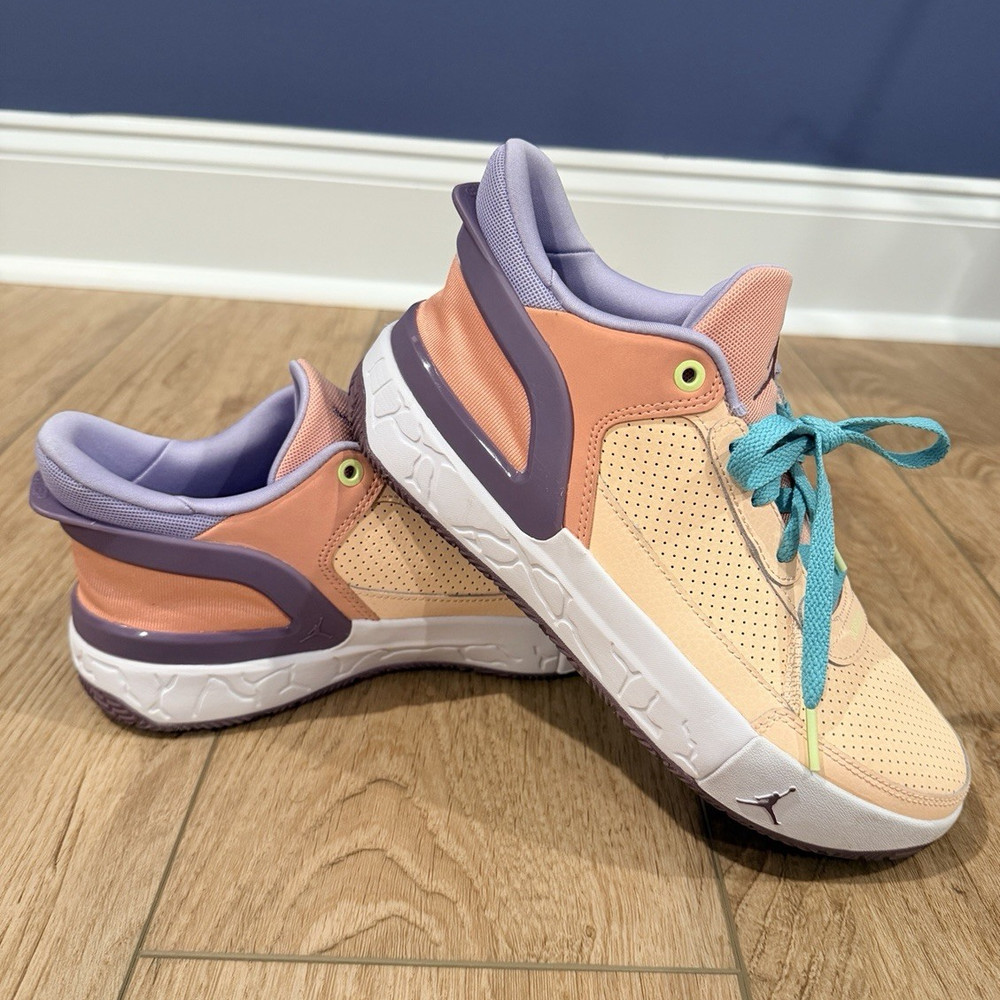Jordan Low Top Sneaker Unisex Kids Size 7 Peach/Purple/Teal Lace Up