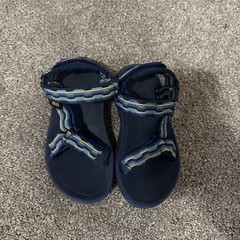 TEVA Kids Strappy Sandals Blue US 11 Hook & Loop Great condition