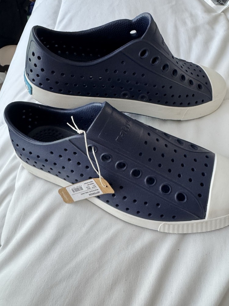 Native Jefferson Regatta Unisex Slip-Ons Blue Shell/White – NWT