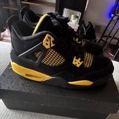 Jordan Air Jordan 4 Retro (GS) Black Tour Yellow 7Y Suede 408452-017