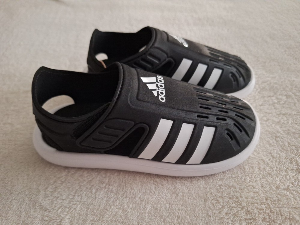 Adidas Kids Closed Toe Water Sandals Black White Lightweight Adjustable Size 1Y