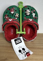 Disney Mickey Mouse & Friends Crocs Christmas Holiday Clogs for Kids SZ 7 NEW
