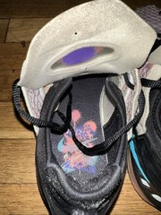 Size 6 (GS) – Nike LeBron 18 Low Graffiti