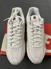 Nike Air Shox R4 White-Phantom-Red Youth Shoe Sz 6.5y Womens Sz 8 New CW2626-102