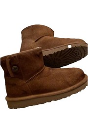UGG KIDS CLASSIC WEATHER SHORT CHESTNUT SIZE 1 BOOTS