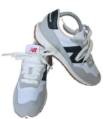New Balance 237 White Grey Black GS237CG Big Kids Size 6 / Women’s 7.5 NWOB
