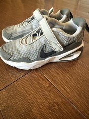 Nike Air Max Nova (PS)…Kids 11.5