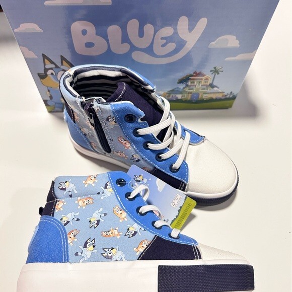 Bluey ground up hi top sneakers sz 12 nib