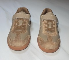 KUBUA Retro Style Sneakers EU 34 UK 2 Beige Brown Hook Loop Shoes