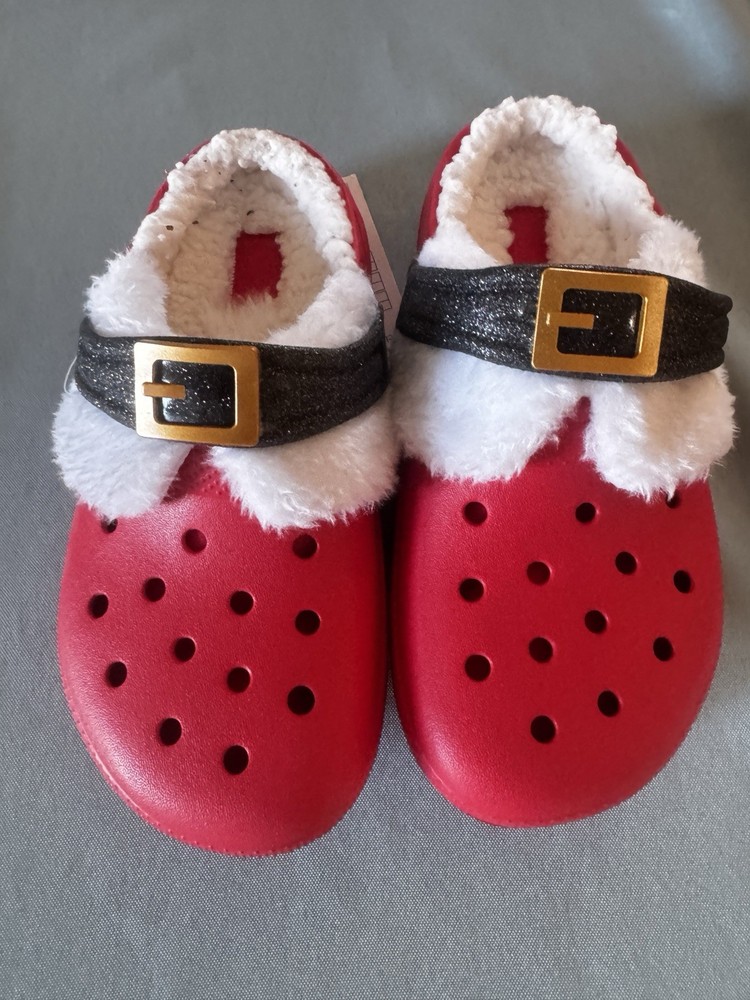 New Crocs Classic Lined Santa Clog 210931-6WE Big Kid Sz J2 2 Christmas Red