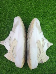 Size 7 (GS) – Nike Huarache Run Low White Pure Platinum